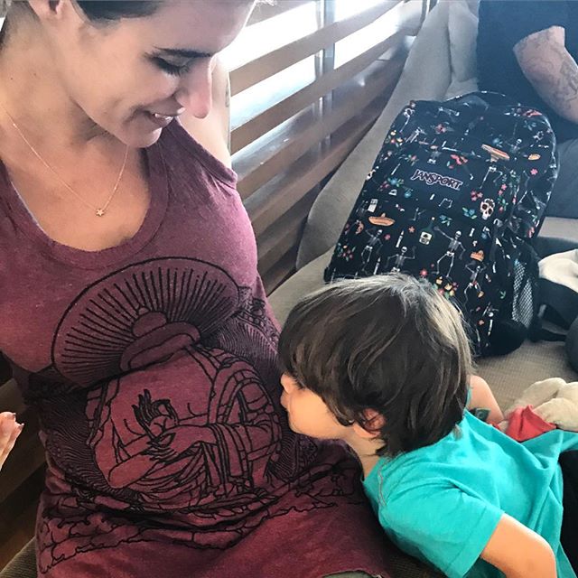 FINALLY got a picture of Cousin Bash kissing the babies. #DotseyDuo #babybump #DotseyCozumelTrip2017 #babymoon